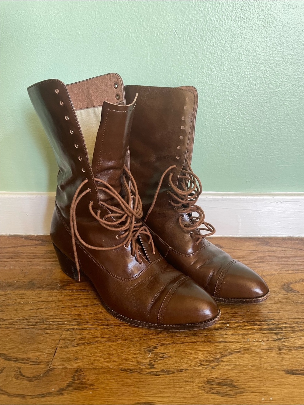 Memery "Alice" Edwardian Walking Boots